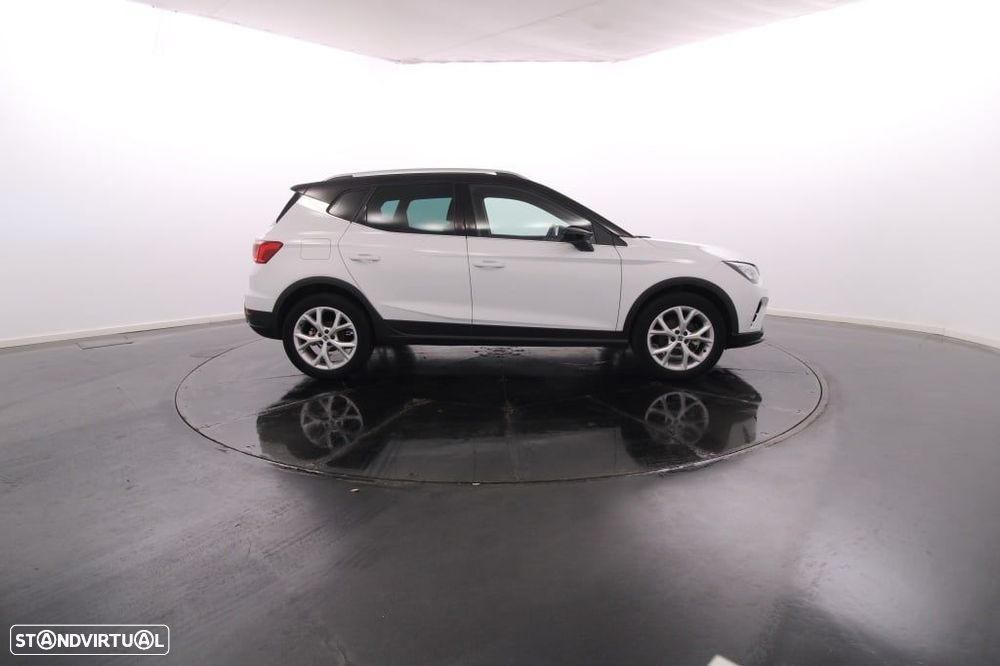 SEAT Arona 1.0 TSI FR - 9