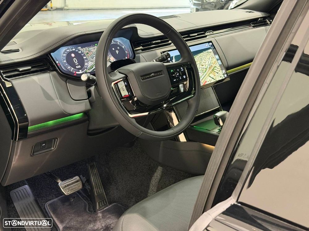 Land Rover Range Rover 4.4 P615 SV - 2