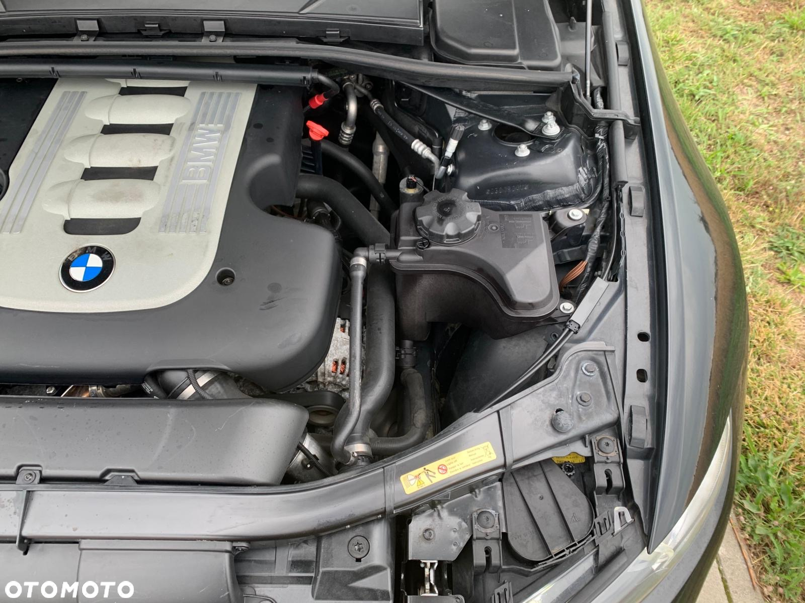BMW Seria 3 325d DPF Cabrio - 20