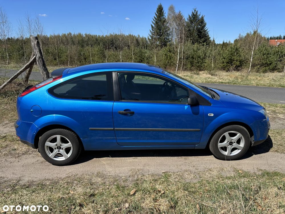 Ford Focus 1.6 Ti-VCT Style - 5
