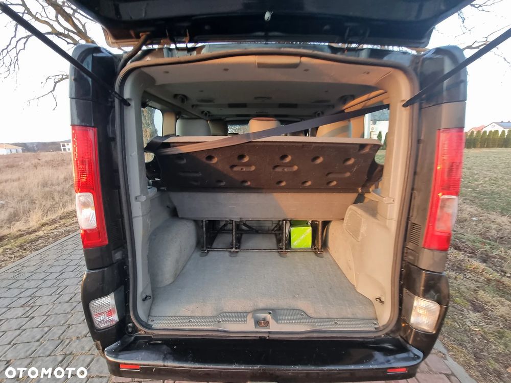 Renault Trafic L1H1 Passenger Lux - 30