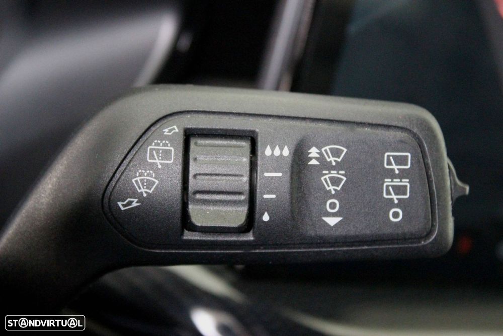 Ford Focus 1.0 EcoBoost MHEV ST-Line - 18