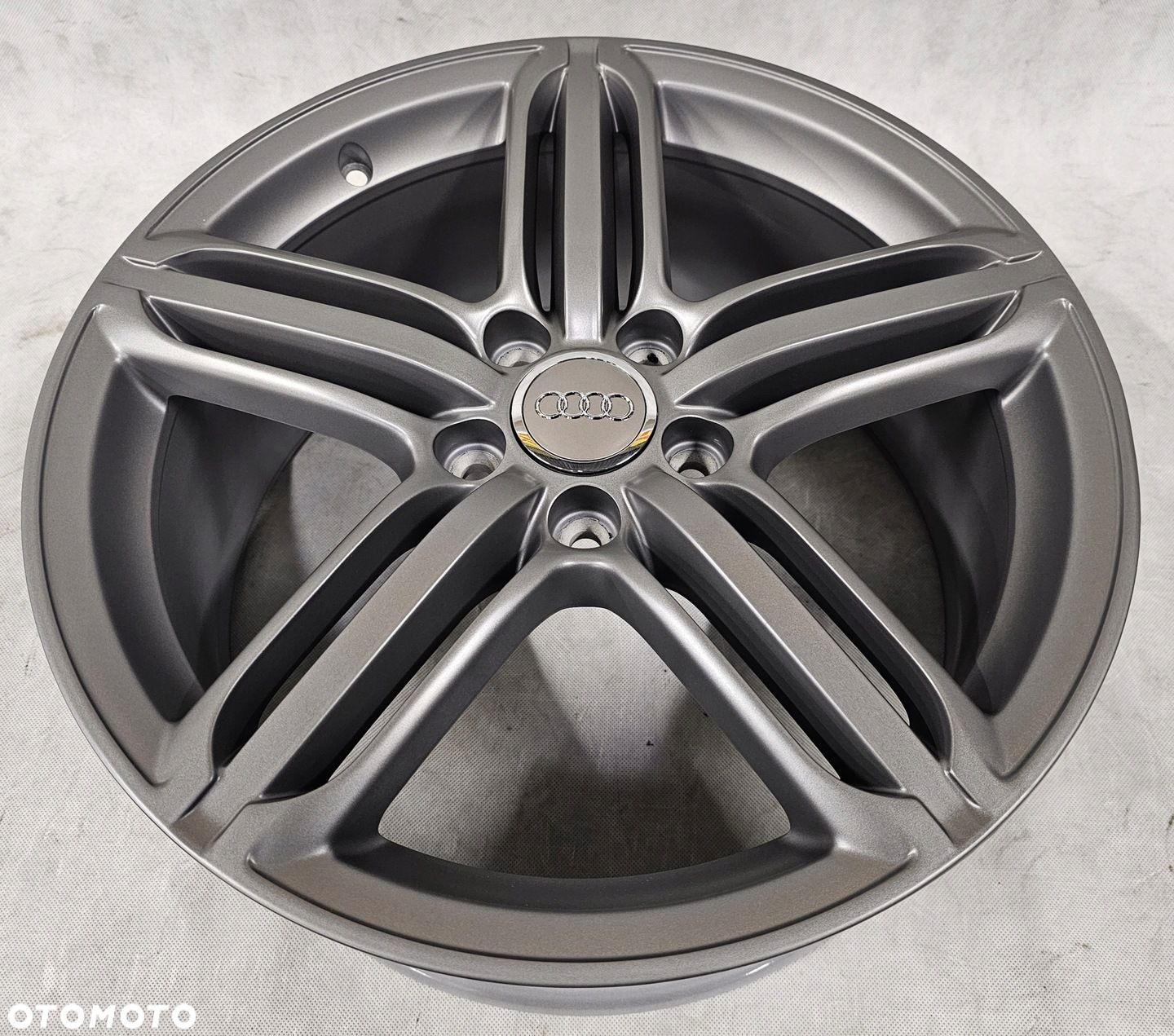FELGI KOŁA AUDI A3 8P0601025BH 7,5x18 ET54 - 5