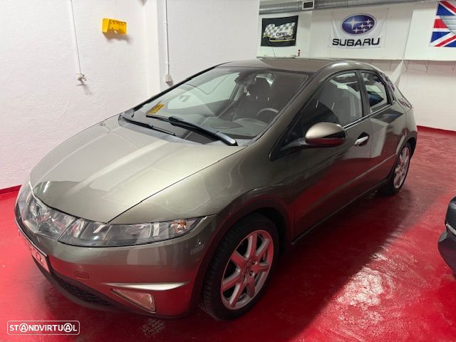 Honda Civic 1.8 Sport - 2