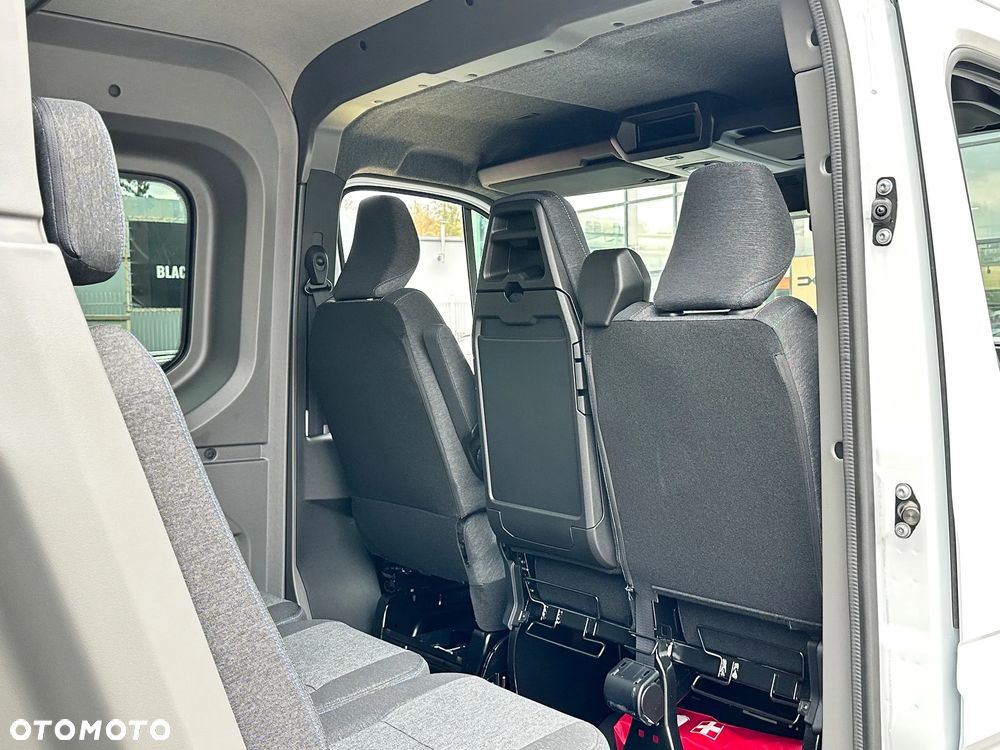 Renault Master furgon brygadowy FWD Extra 3,5T L3H2 2.0 dCi 170 KM - 19