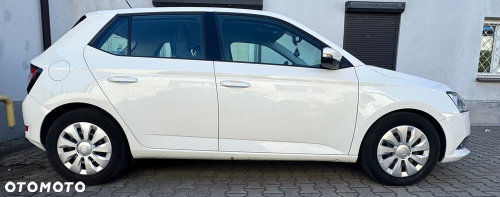 Skoda Fabia 1.0 Active - 4