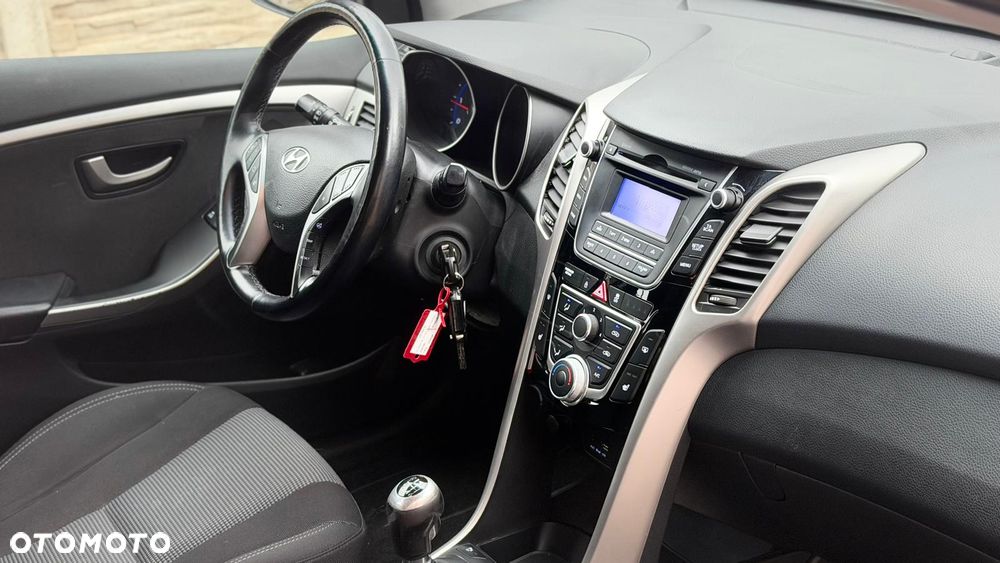 Hyundai i30 1.6 CRDI Passion Plus - 35