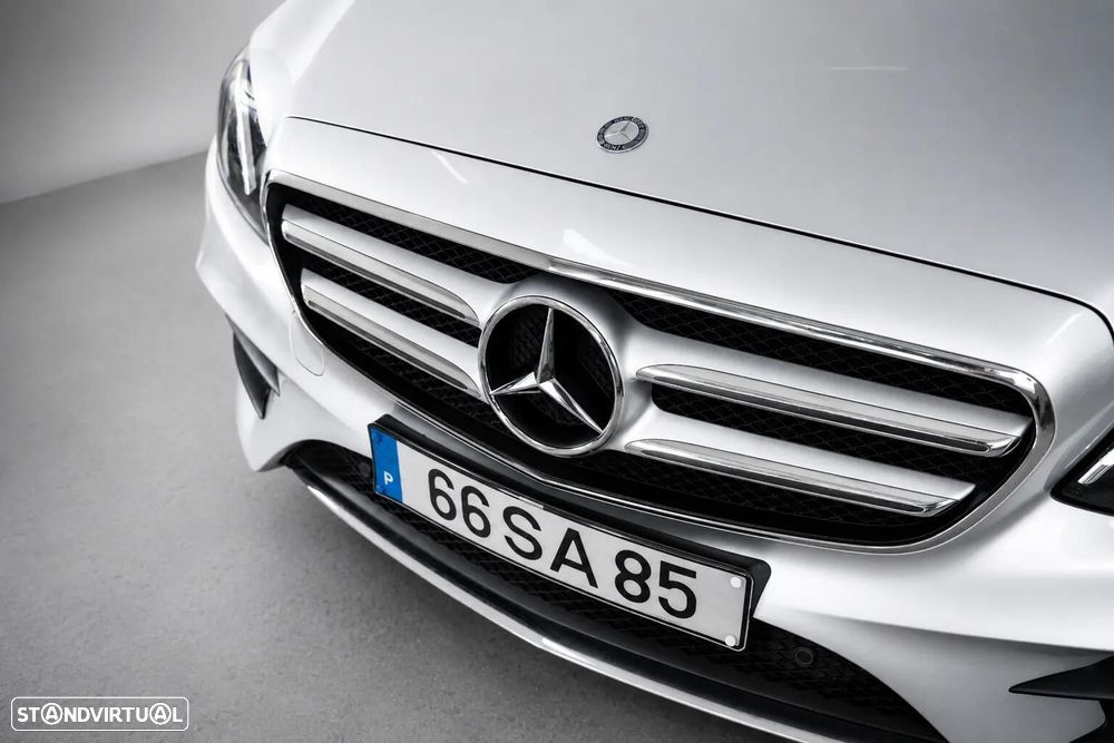Mercedes-Benz E 220 d AMG Line - 9