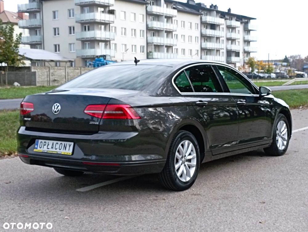 Volkswagen Passat 2.0 TDI (BlueMotion Technology) DSG Comfortline - 17