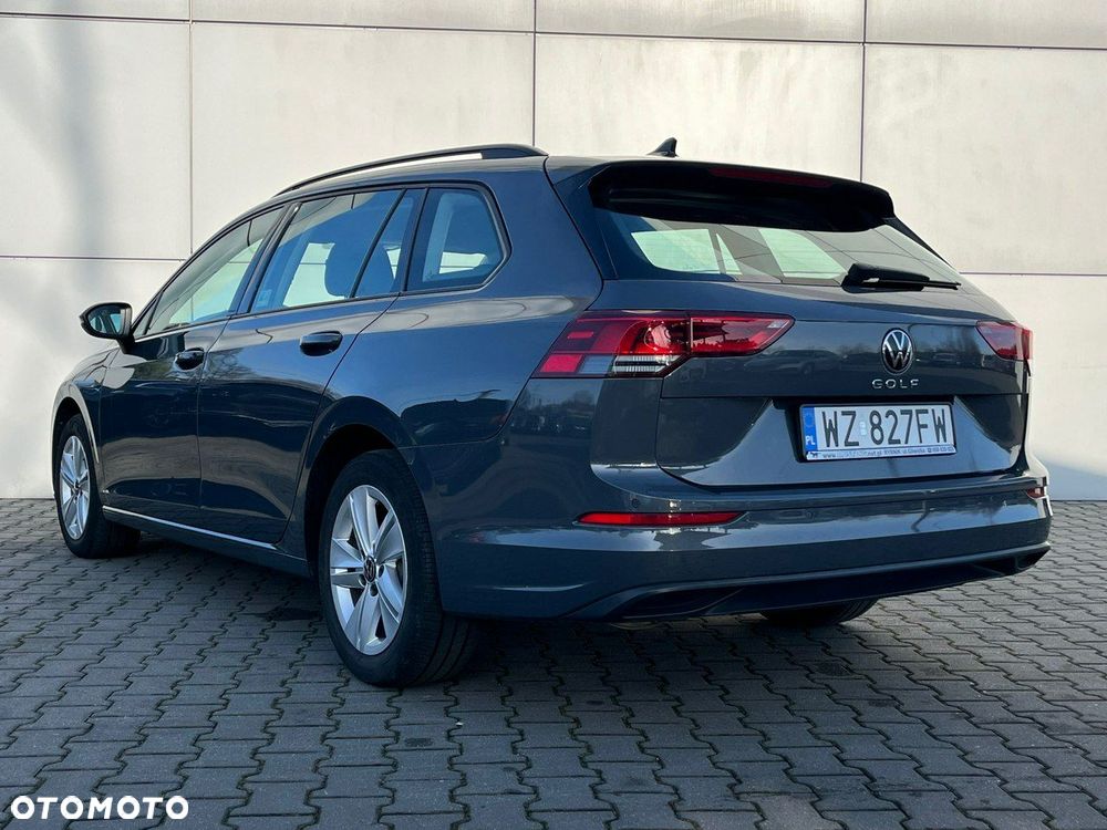 Volkswagen Golf Variant - 9