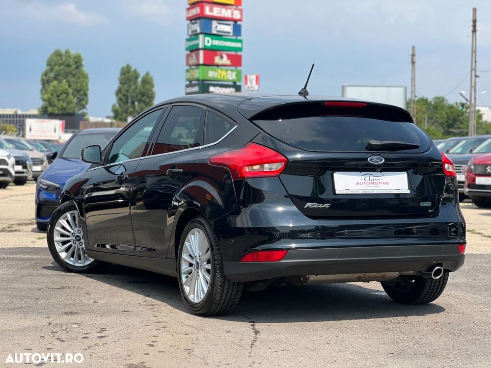 Ford Focus 1.5 EcoBoost Titanium Business - 6