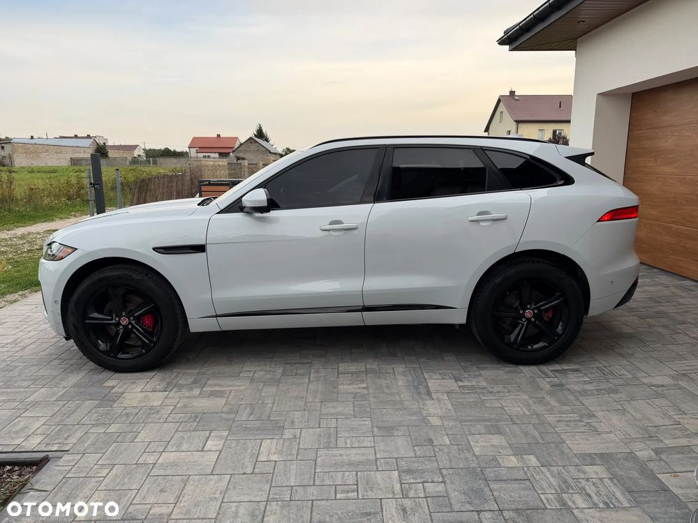Jaguar F-Pace 3.0 V6 AWD S - 6