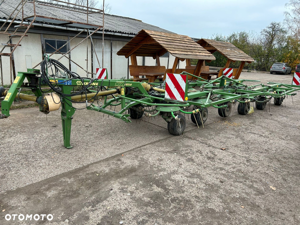 Krone KW 13.02/12T Przetrząsarka Przetrząsacz