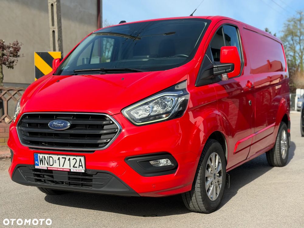Ford TRANSIT CUSTOM - 1