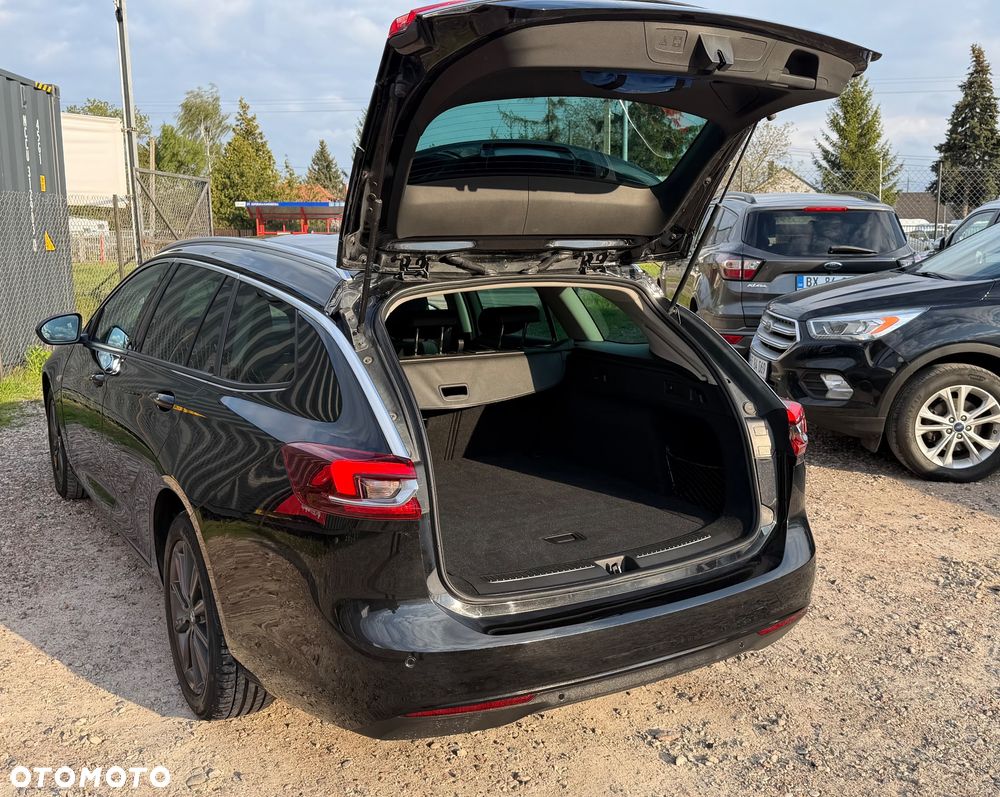 Opel Insignia - 26