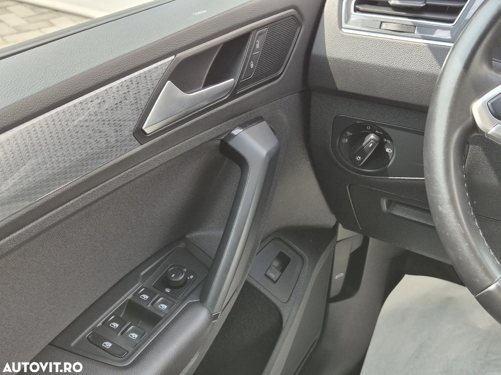 Volkswagen Tiguan - 15