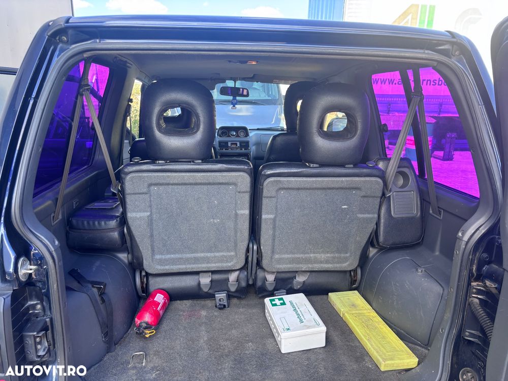 Mitsubishi Pajero Sport 2.5 TD Intense Piele + - 9