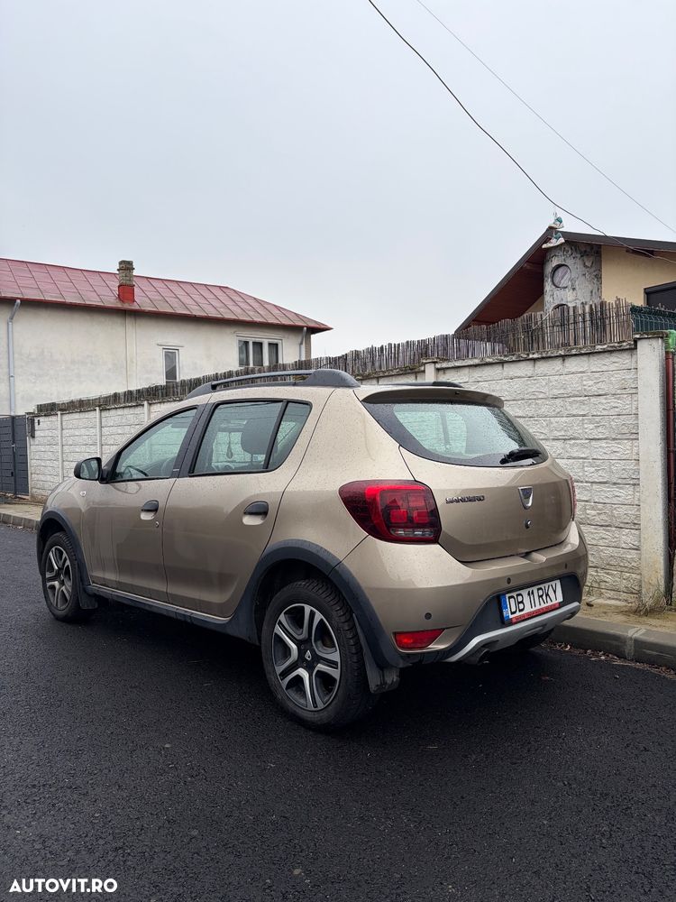 Dacia Sandero Stepway 0.9 TCe - 5