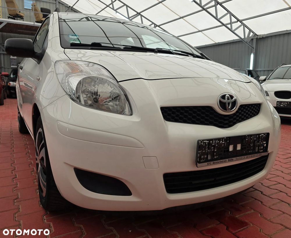 Toyota Yaris ver-2-0-comfort - 4