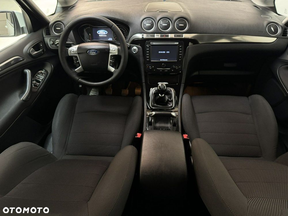 Ford S-Max 2.0 TDCi DPF Titanium - 20