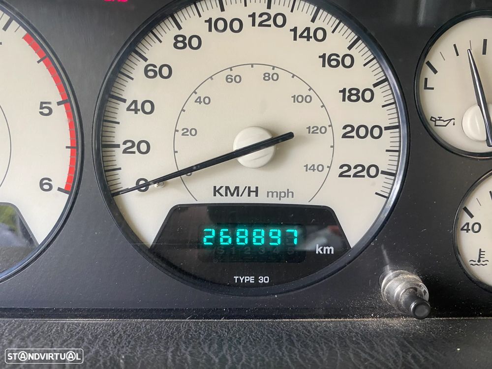 Jeep Grand Cherokee 2.7 CRD Limited - 26