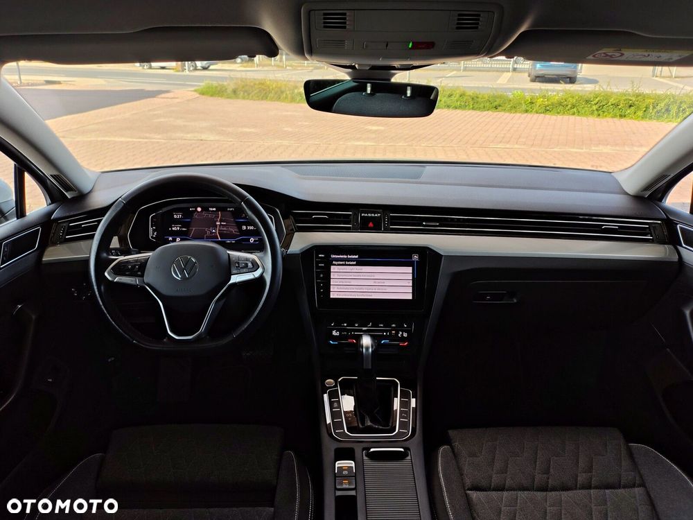 Volkswagen Passat - 26