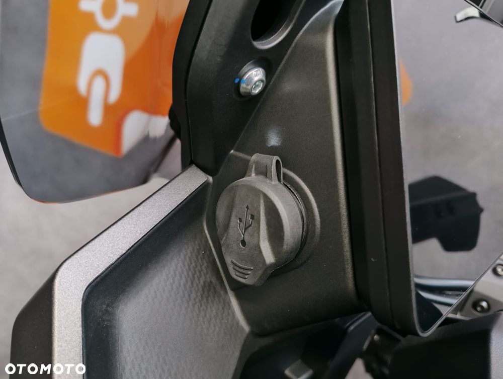 Morbidelli T1002VX - 19