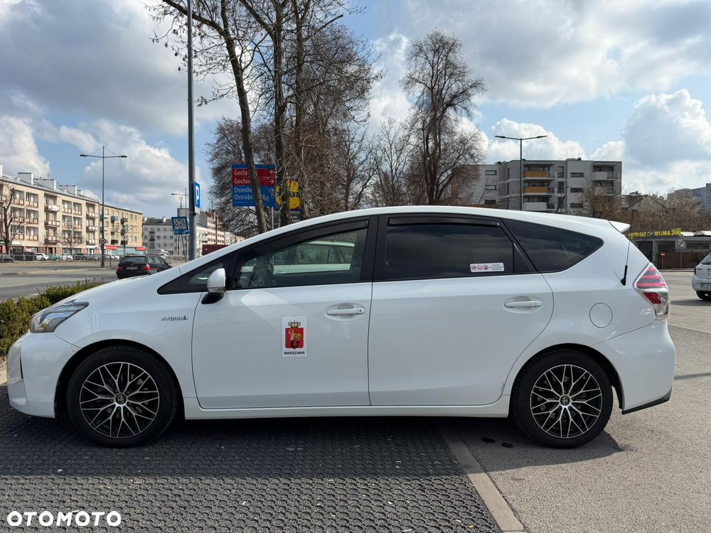 Toyota Prius+ 1.8 HSD Prestige - 4