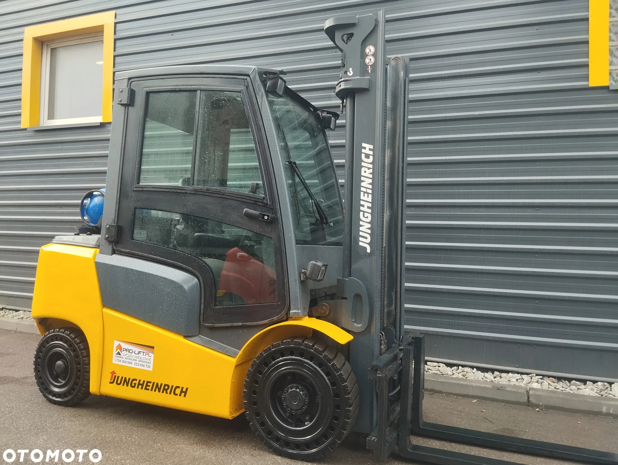 Jungheinrich TFG 425 - 12