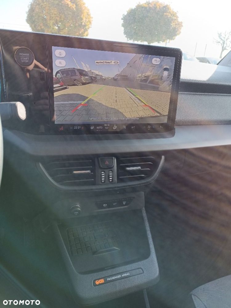 Ford Transit Courier - 15