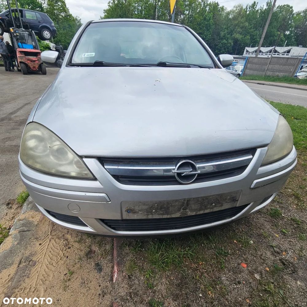 Opel Corsa C (kod lak Z157) - 1