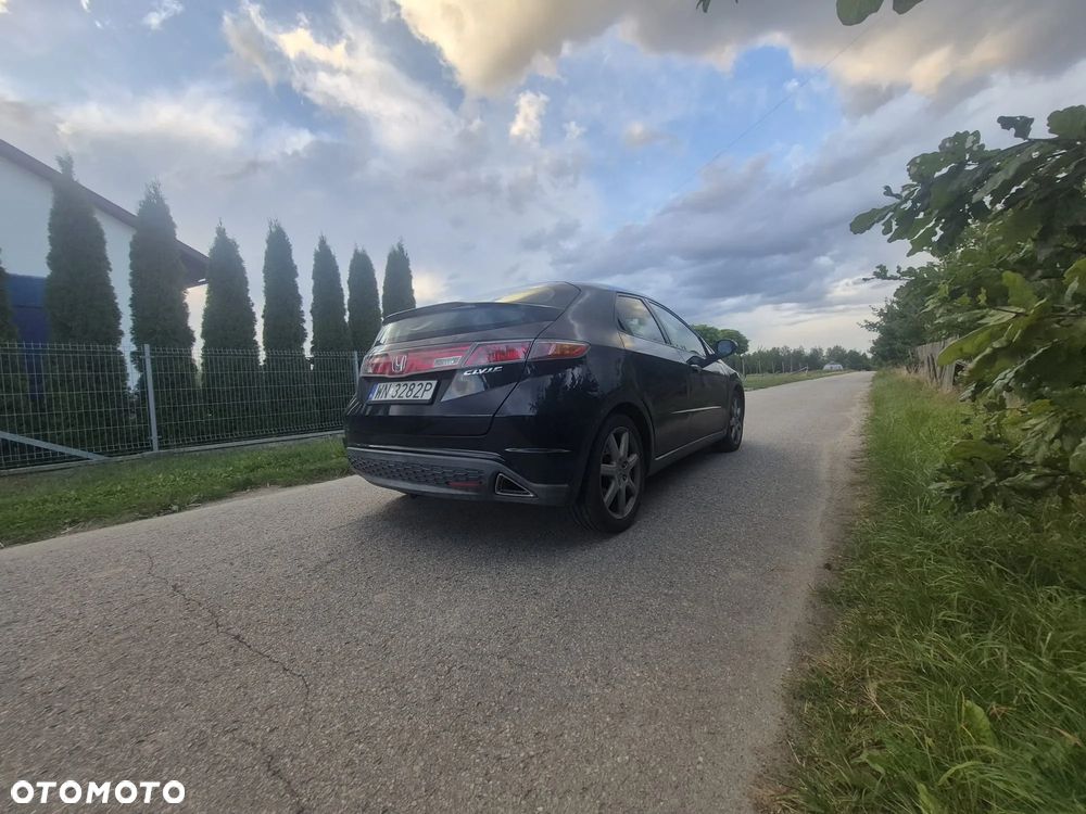 Honda Civic 1.4 Base - 6