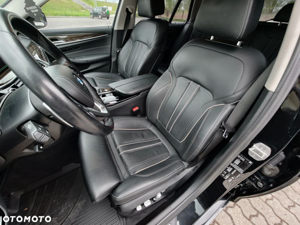 BMW Seria 5 540d xDrive Luxury Line - 16