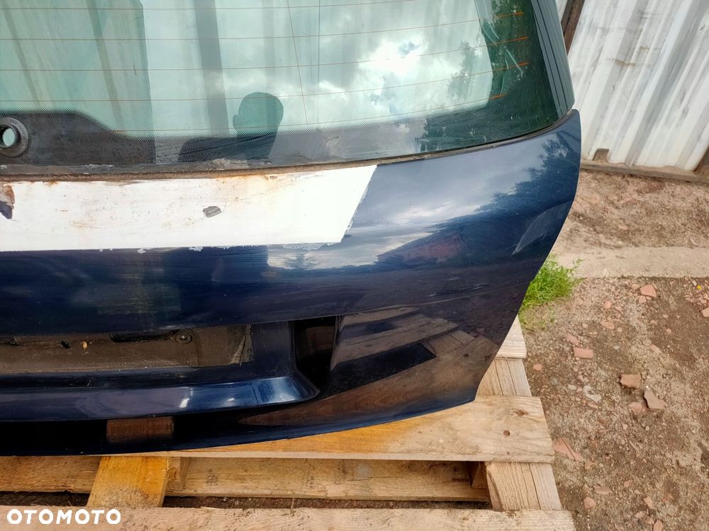 klapa bagażnika tył audi a4 b6 kombi szyba - 7