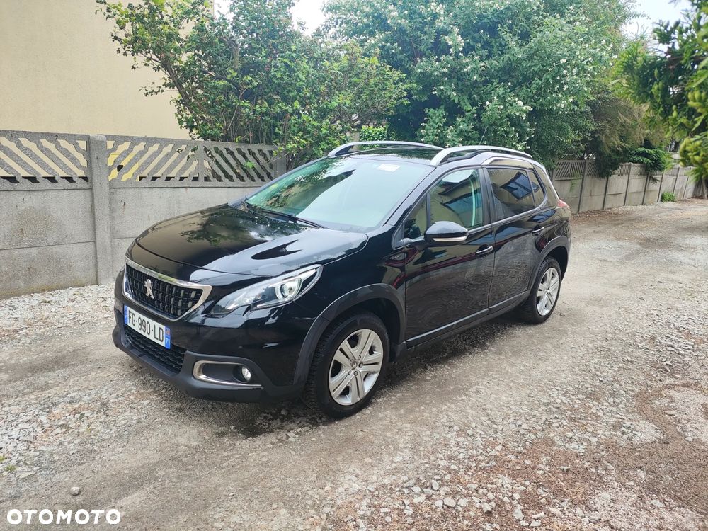 Peugeot 2008 BlueHDi 100 STOP & START Signature - 1