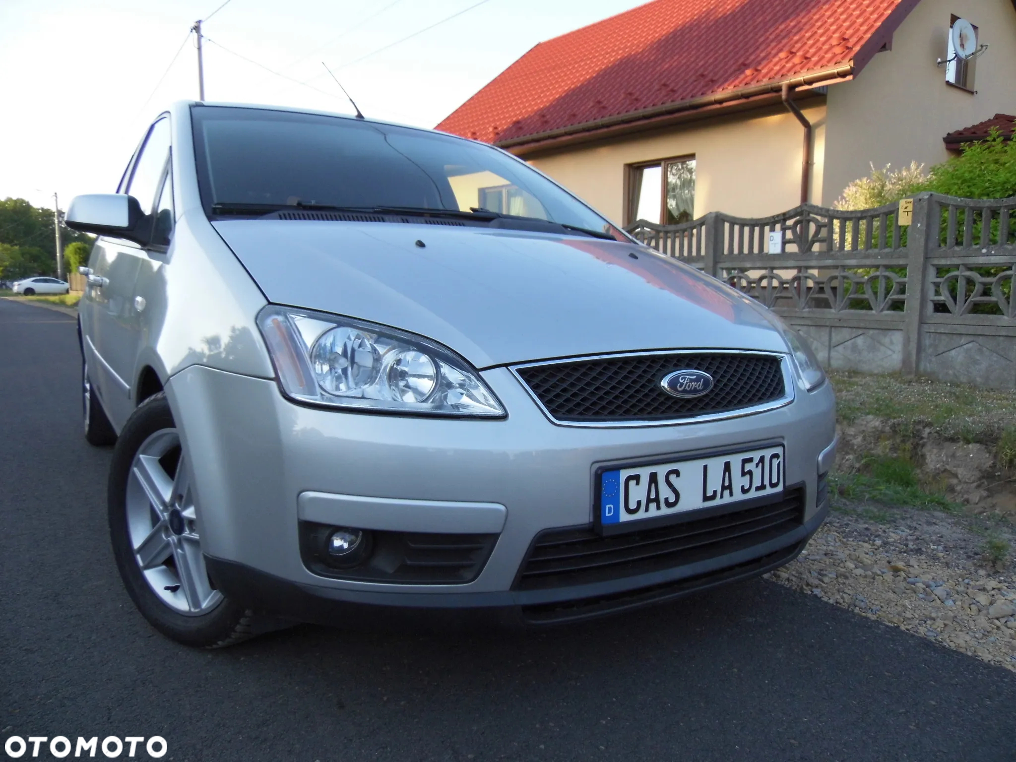Ford Focus C-Max 1.8 Ghia CVT - 2
