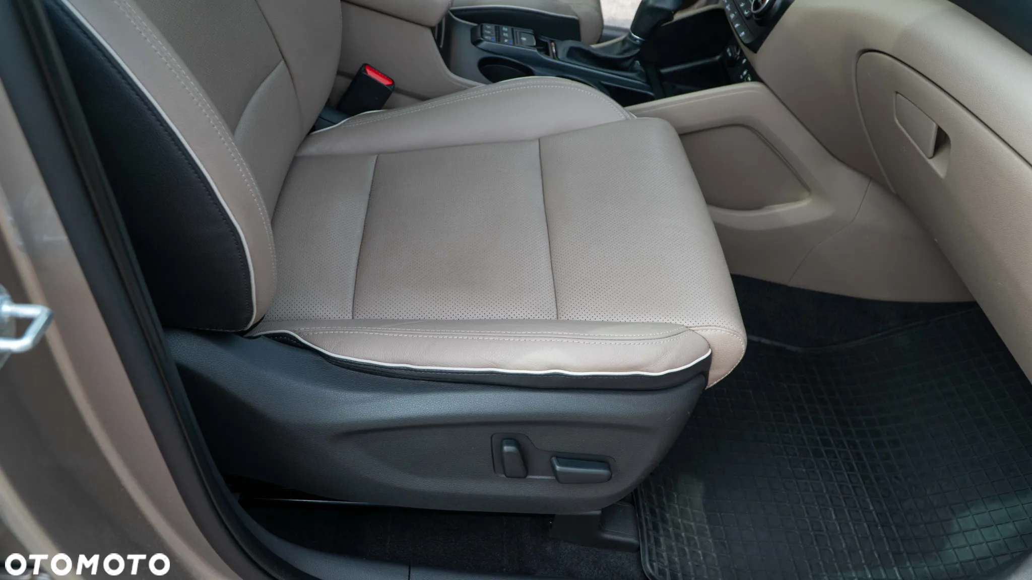 Hyundai Tucson 1.6 CRDi Premium 2WD DCT - 7