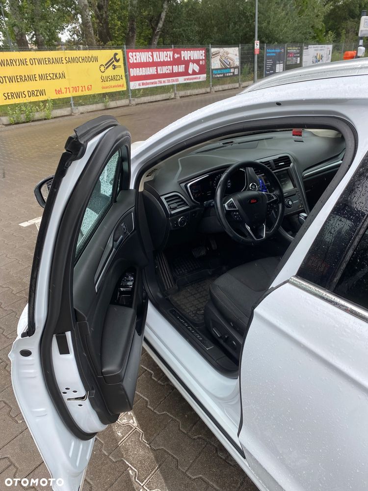 Ford Mondeo 2.0 TDCi Edition 4WD PowerShift - 12