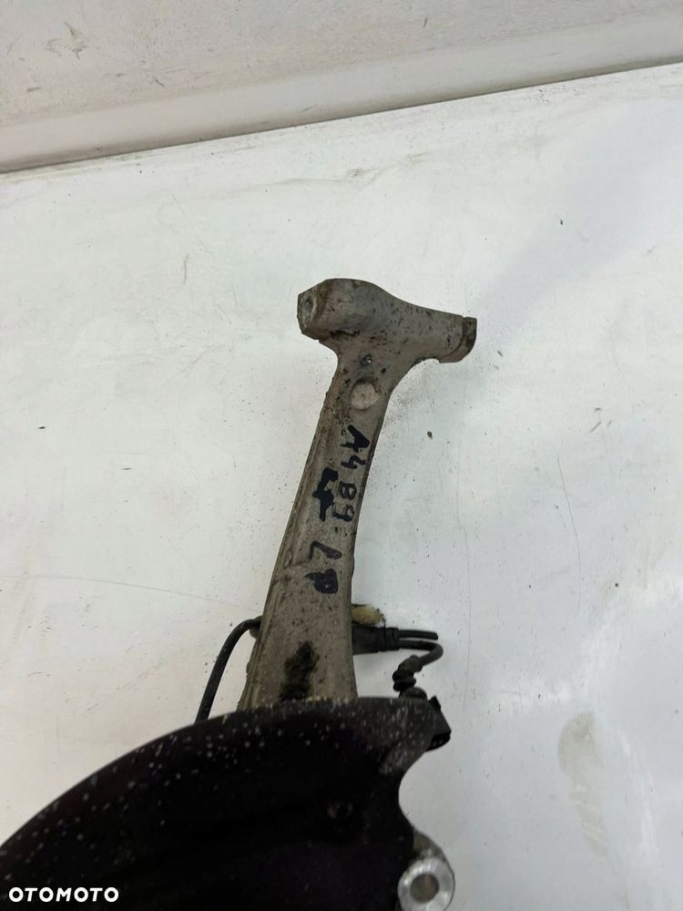 8W0 407 241 F Piasta koła przedniego Audi A4 S4 B9 PRZÓD LEWY - 11