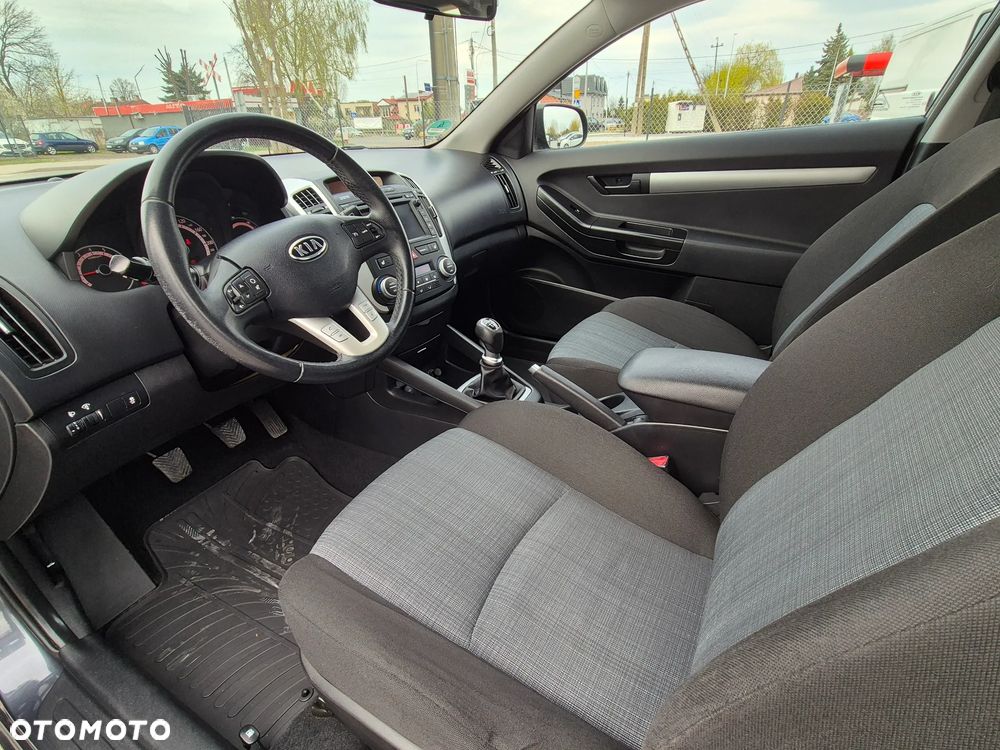 Kia ProCeed 1.4 Comfort - 25