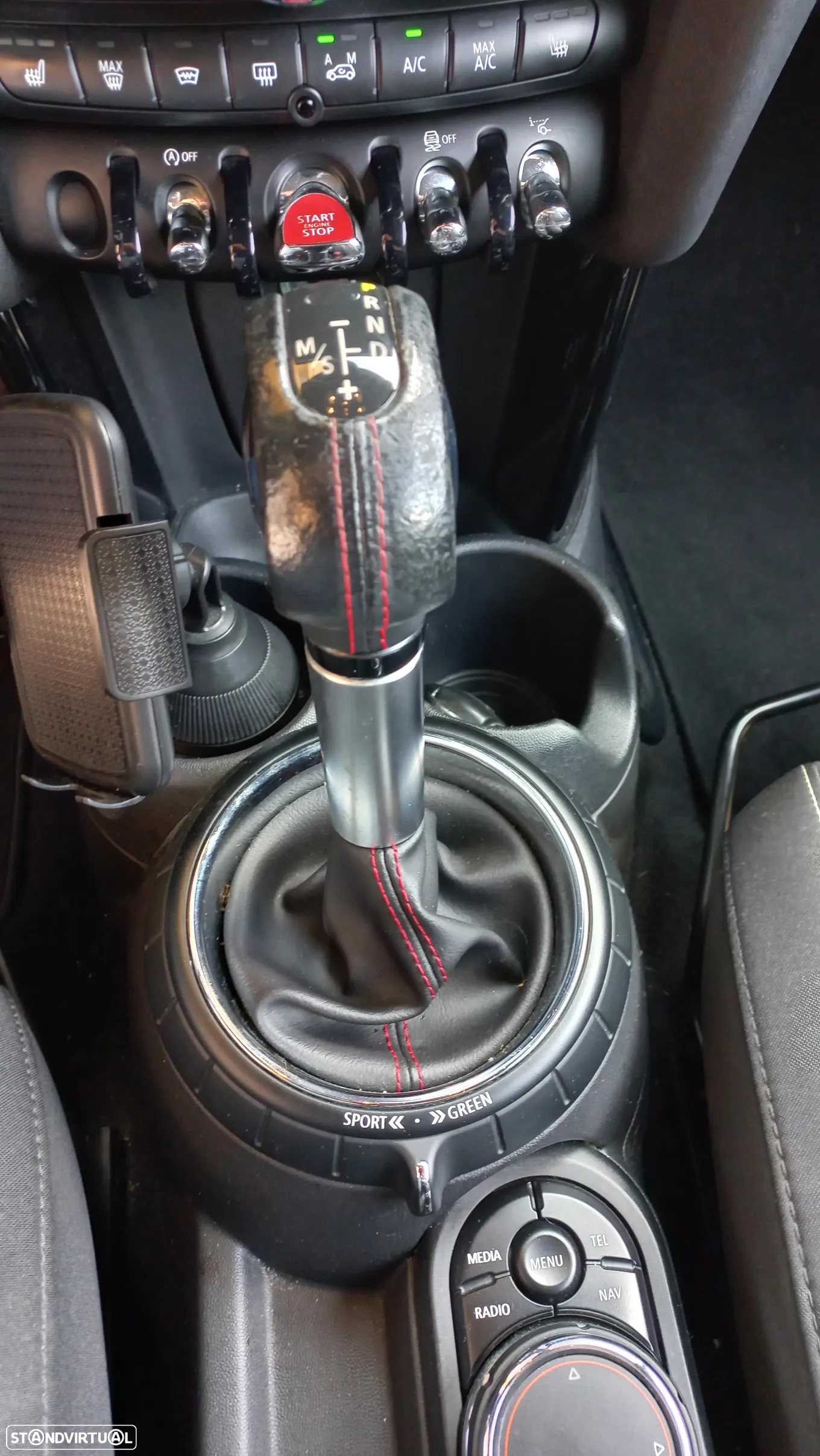MINI 3 Portas Cooper S Sport Aut. - 10