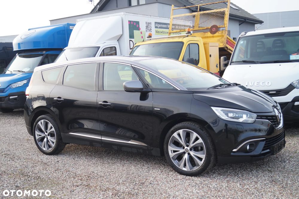 Renault Grand Scenic - 11