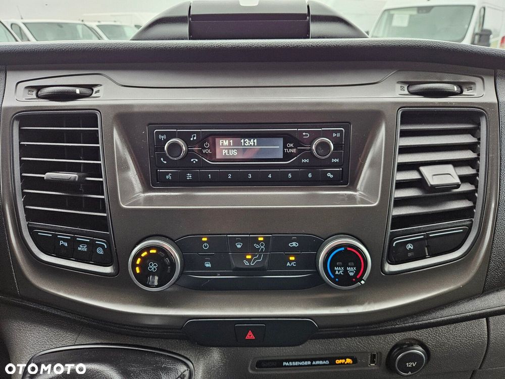 Ford transit-custom L2H1 *61900zł NETTO* Zabudowa warsztatowa 2.0TdCi/170KM - 28