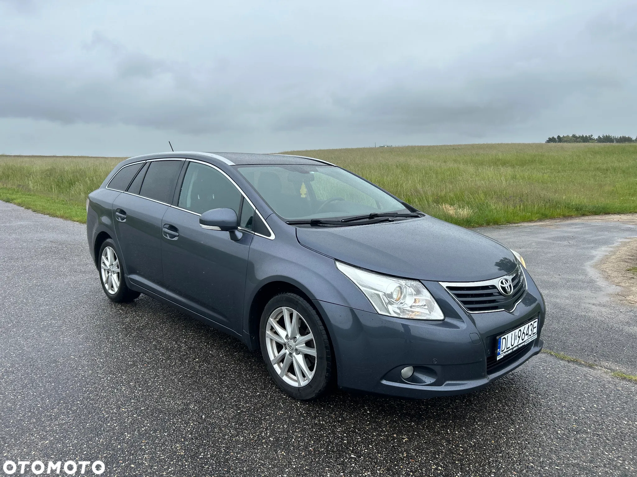 Toyota Avensis 2.0 D-4D Combi Sol - 2