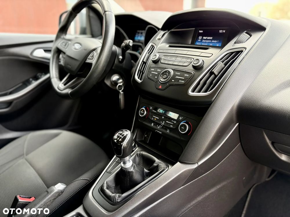 Ford Focus 1.0 EcoBoost Gold X (Edition) - 8