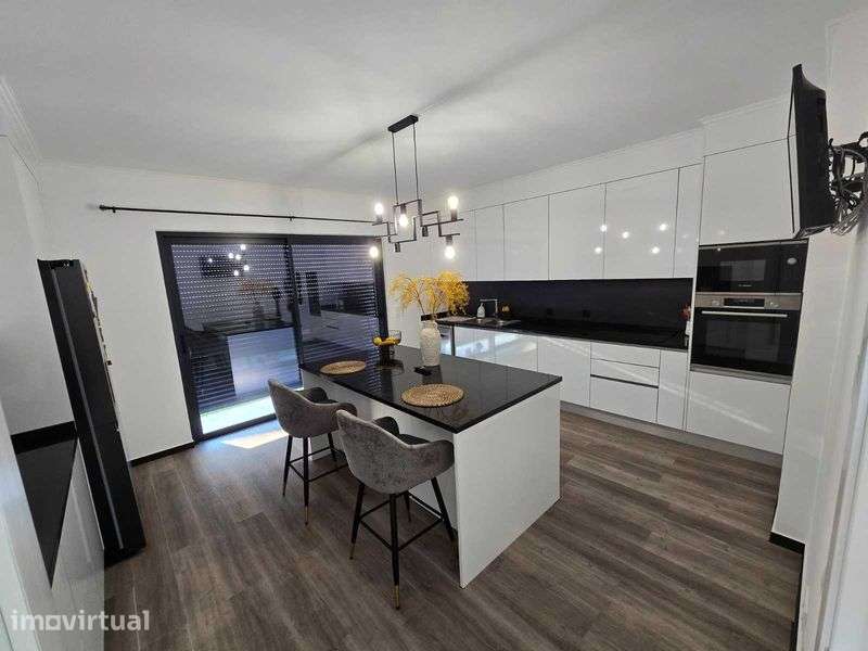Moradia isolada  T3 + 1 em Almodôvar - Grande imagem: 4/12