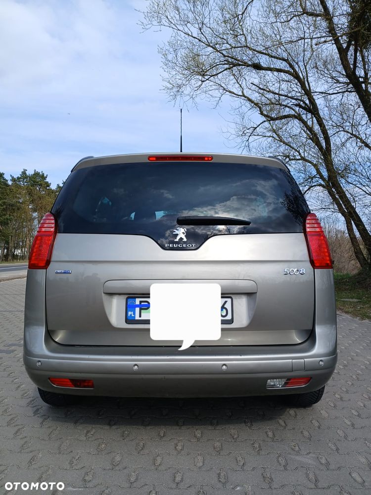 Peugeot 5008 1.6 BlueHDi Style 7os - 11