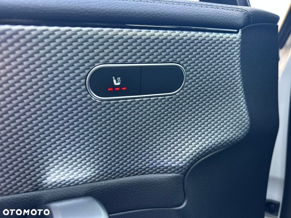 Mercedes-Benz CLA 200 Progressive 7G-DCT - 18