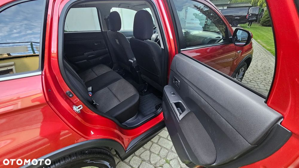 Mitsubishi ASX 1.6 2WD Invite - 28