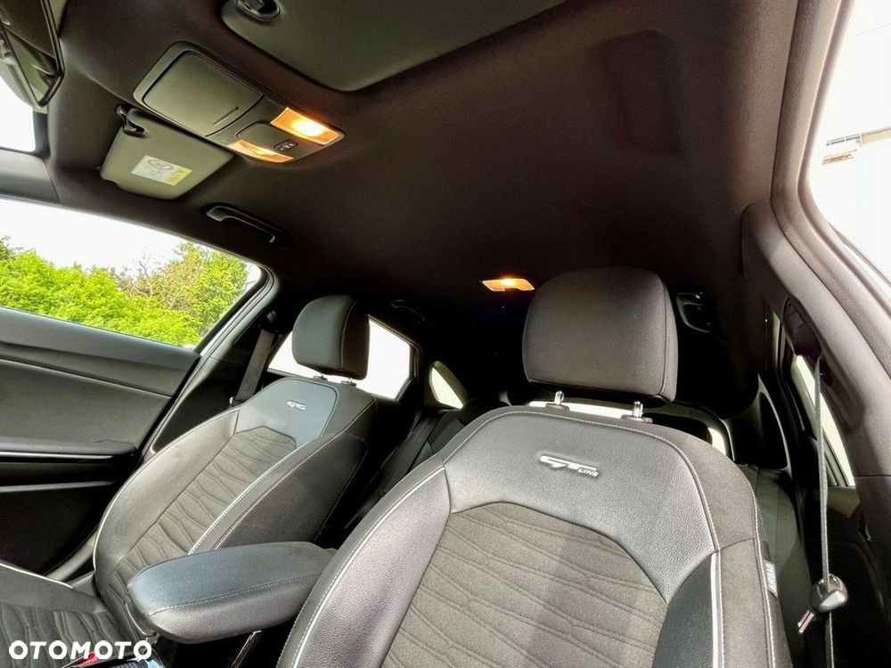 Kia ProCeed - 40